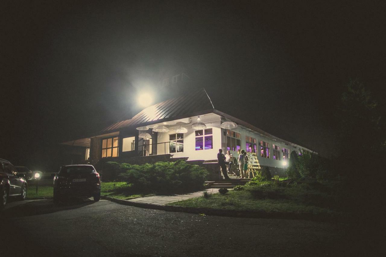 Chutor Nad Narwia Bed & Breakfast Ploski Exterior photo